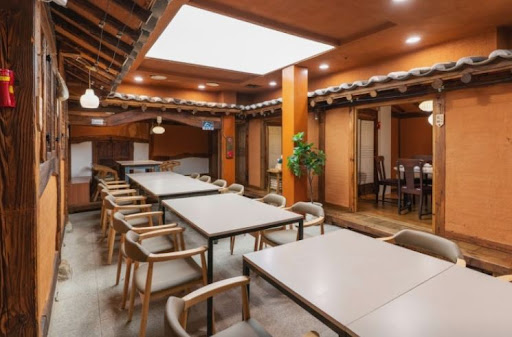 한옥반점이 분당 회식장소 예약 시 단체 이용에 유리한 점